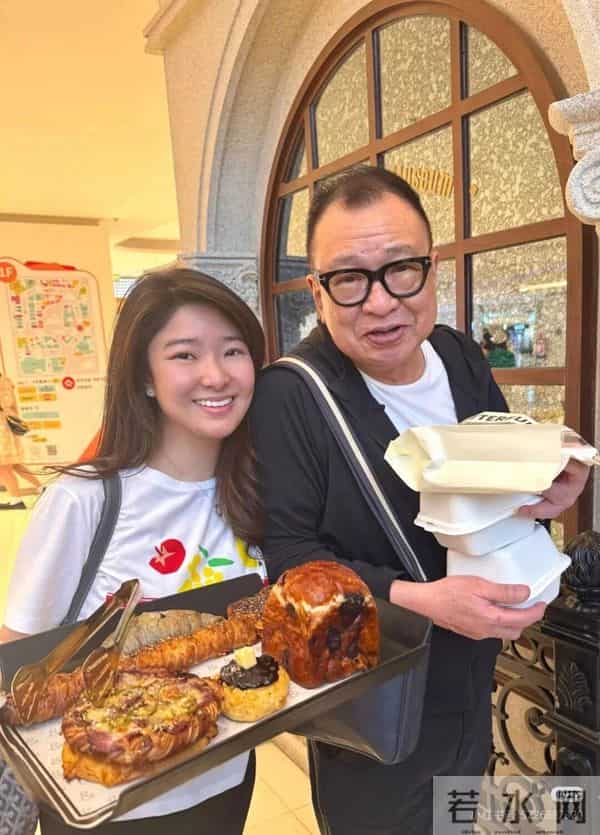 许绍雄女儿再发文 公开告别会细节