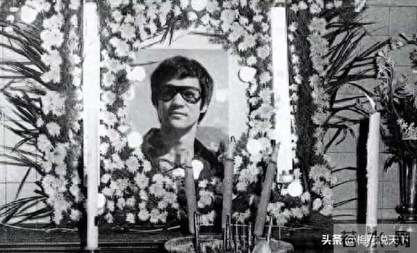 52年后,78岁丁佩终于说出真相:李小龙在我床上倒了12分钟!