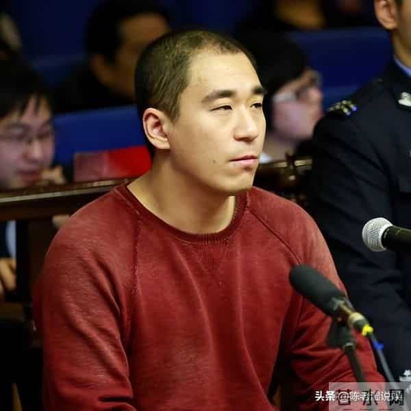 分手22年,40岁的童谣高调官宣喜讯,早已成为张默高攀不起的存在