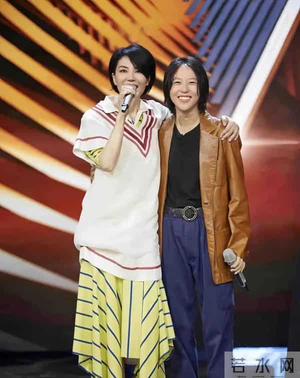 王菲也没想到,“被曝同居”的28岁女儿窦靖童,会走上她的来时路