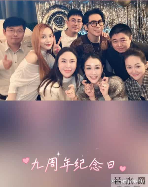 55岁钟丽缇和小12岁张伦硕庆祝结婚九周年,喝交杯酒亲吻甜蜜如初