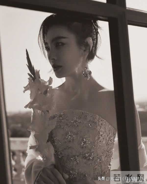 张雨绮 贵妇风太顶了 饱满丰腴体态 好抓人