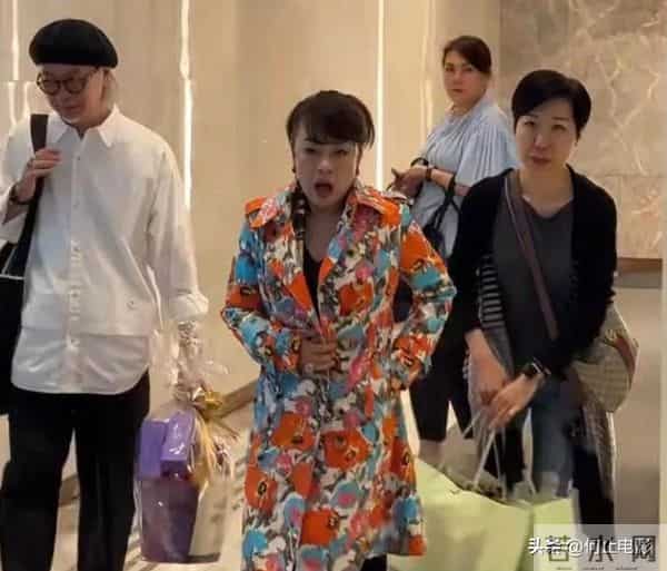 台湾出生定居日本，42岁结婚6年离婚，97岁母亲仍把翁倩玉当女孩