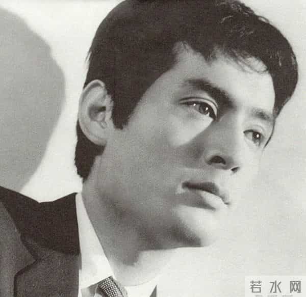 日本国宝级传奇演员仲代达矢去世