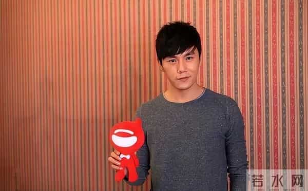 事实证明：47岁“无人敢惹”的秦昊，再一次给娱乐圈敲响警钟。