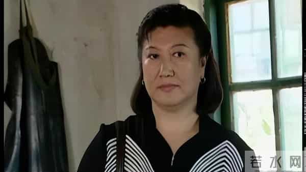 原来她已离世20年!女儿败光她留的7套房产,至死没和赵本山和解