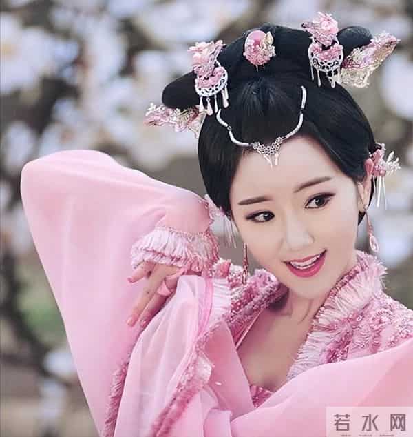 与陈晓结婚传闻真相大白1个多月，毛晓彤近况曝光，一切并不意外