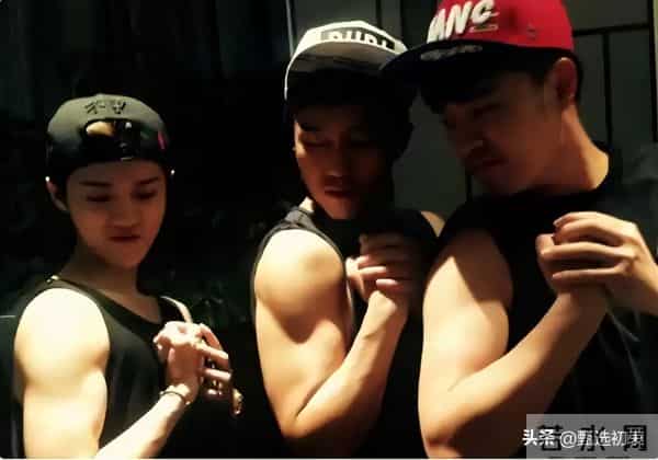 曲终人散!鹿晗为陈赫庆生,关晓彤回应耐人寻味,8年情断添铁证