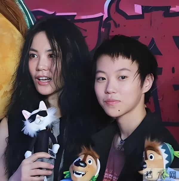 王菲也没想到,“被曝同居”的28岁女儿窦靖童,会走上她的来时路