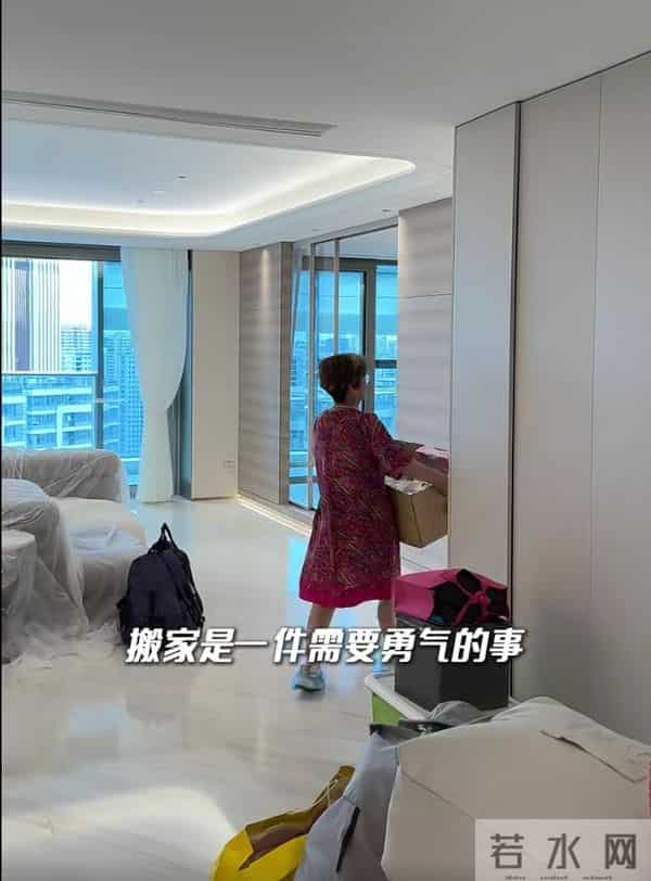 吴雅婷和前夫为女儿庆生,正式告诉儿女已离婚,唯伊心疼妈妈大哭