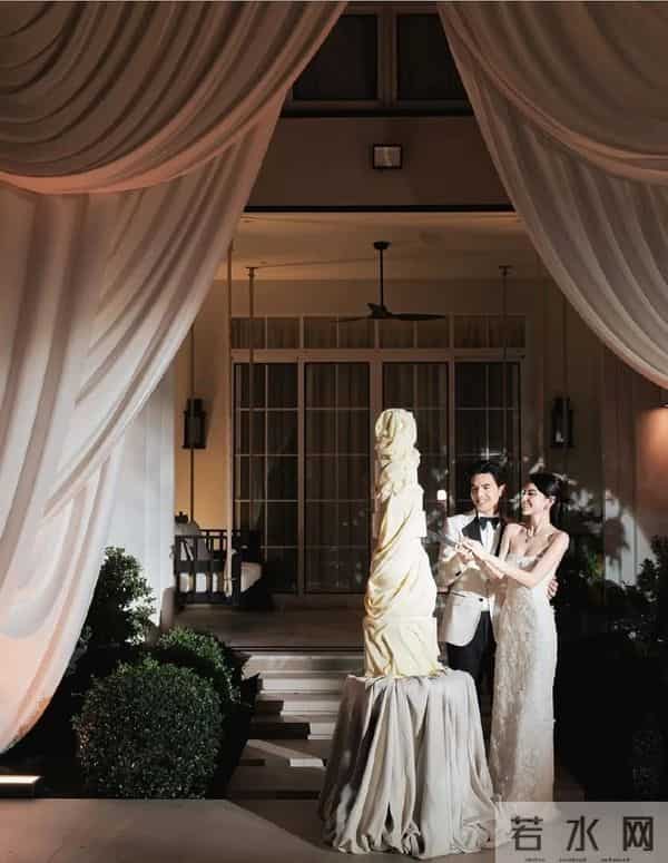 泰星Mai和Ter低调举行婚礼,上演头纱吻,好闺蜜MintC抢到捧花