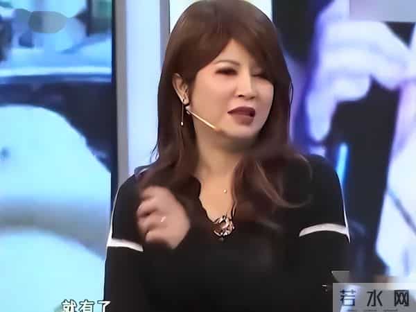 她9次登上春晚,被老外骗走3千万,40岁嫁小13岁男友,如今怎样