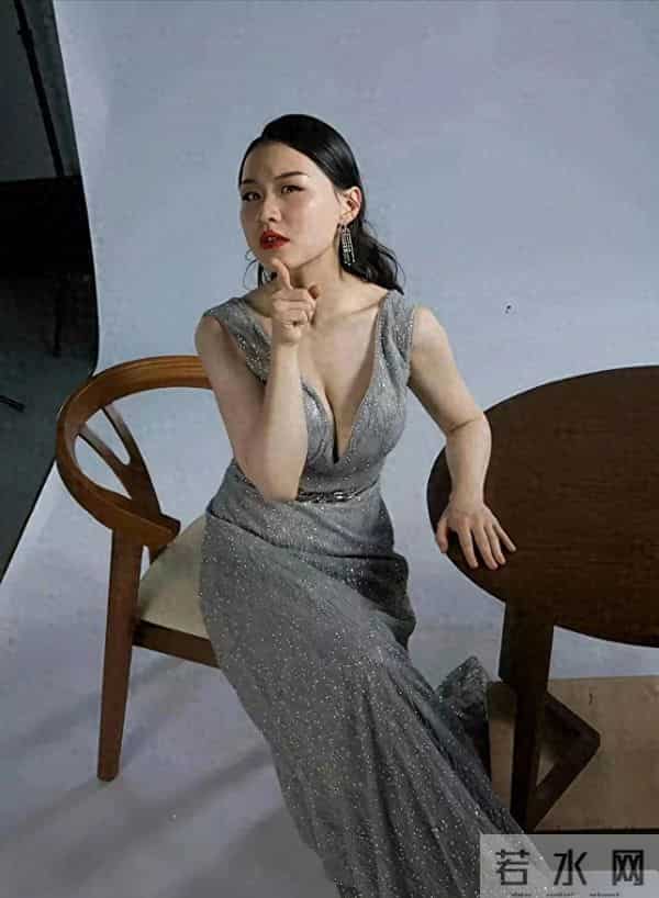 我怀疑，金靖谁看了不迷糊呀！