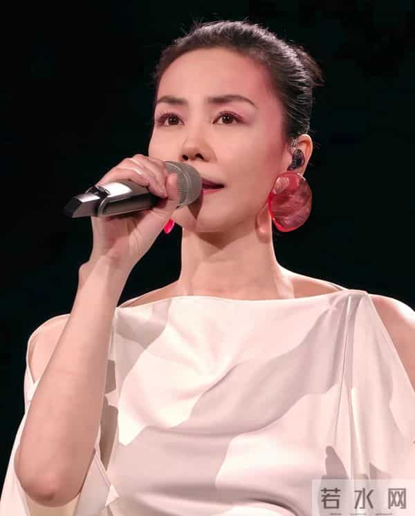 王菲经纪人陈家瑛,紧急发声,网友纷纷评论区喊话