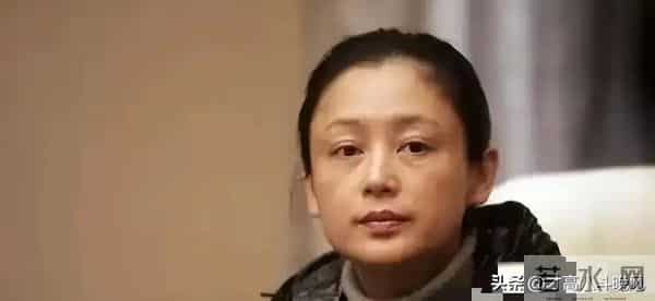 关之琳老了,林青霞老了,陈红也老了,唯有56岁的她看起来像36岁