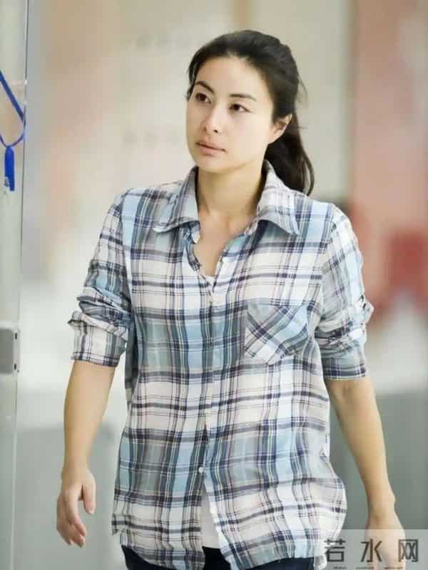 霍震霆没想到，官宣新身份没多久，儿媳郭晶晶再次让阔太圈沉默了