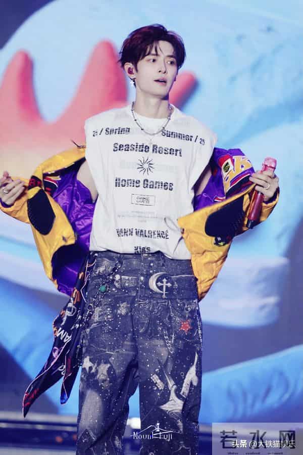 颖儿,记住纸是包不住火的啊,38岁付辛博“老来俏”,还是翻红了