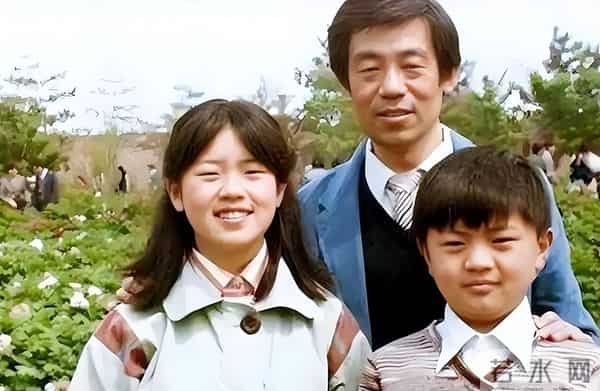 83岁高明近况:儿子高亮去世后,儿媳已成他和妻子的晚年依靠