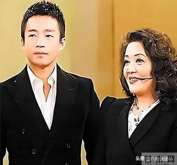 一年蒸发800多亿！挥霍的王思聪，终究让汪小菲出了13年前的恶气