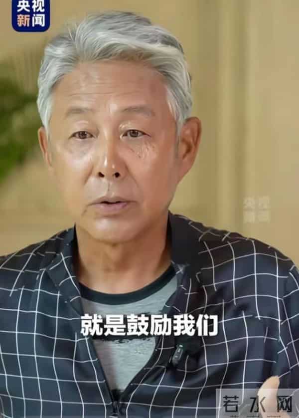 鱼死网破！骗剧本，沉迷日本文化，调侃抗疫人员，王家卫彻底凉凉