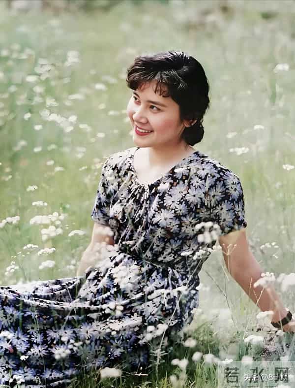 她是著名国家一级演员,享“正军级”待遇,却曾被丈夫嫌弃演戏