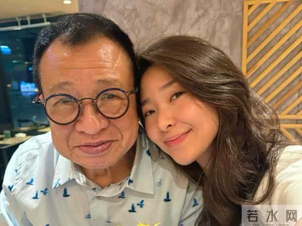 香港知名演员因肾癌离世,做肾脏切除手术,心态良好就当在拍戏