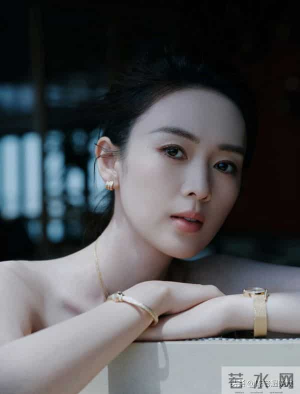 分手22年,40岁的童谣高调官宣喜讯,早已成为张默高攀不起的存在