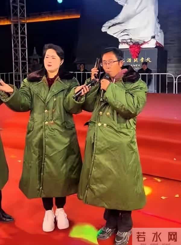 农民歌手李根去世了,只有43岁,死因存疑,一辈子未婚未育