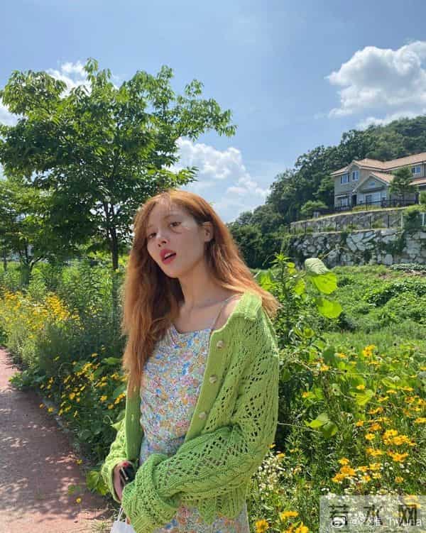 演唱会上突发晕倒被人抬走,泫雅发文道歉:真的很抱歉;此前曾称精神压力大、饮食不规律,一个月晕倒12次