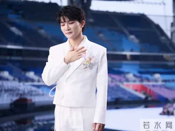 港娱这一夜,64岁的刘德华,将娱乐圈人情世故江湖地位彻底体现