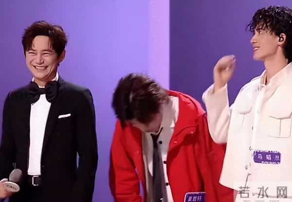 芒果台这一夜，那英再"开炮"，华晨宇"拱火"，也有何炅救不了的场