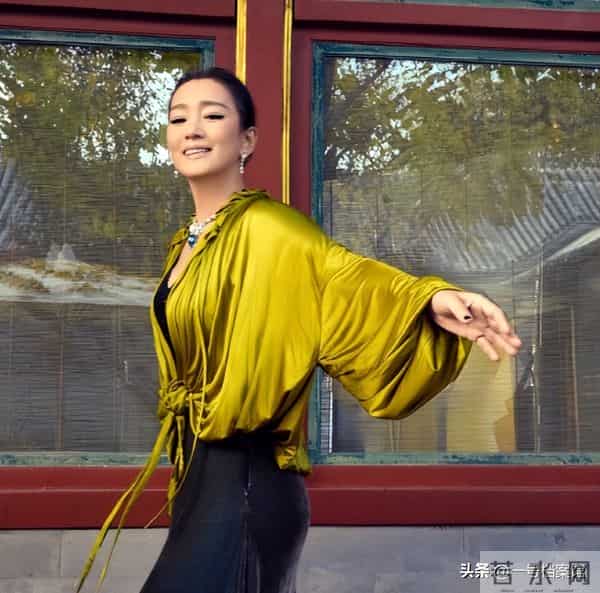 老到不敢认?59岁的巩俐近况尽显老态,印证了张艺谋当初的选择