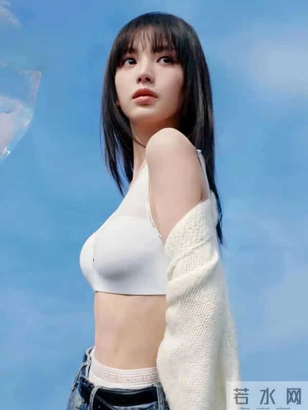 田曦薇内衣秀,又纯又欲,甜美中透着性感!