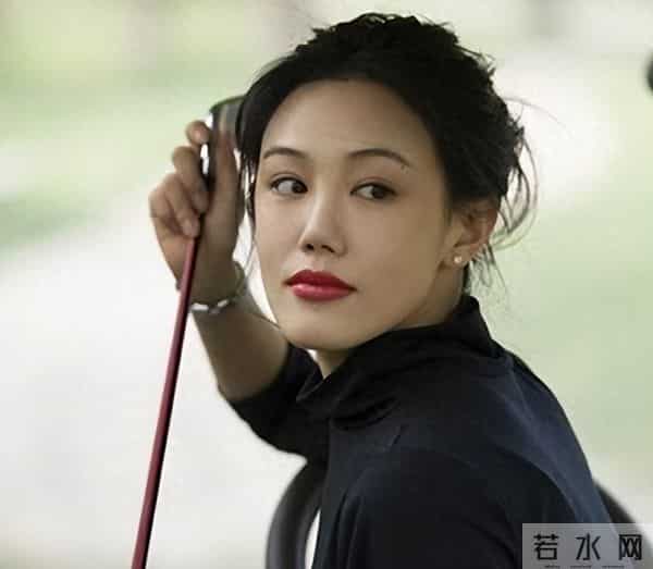 她是影后女儿、央视名嘴儿媳,为何却选择在直播间带娃刷流量?
