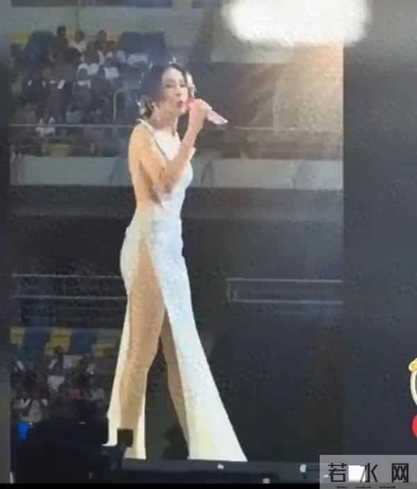 莫文蔚演唱会,到这个年纪了,感觉没有这个必要了吧!