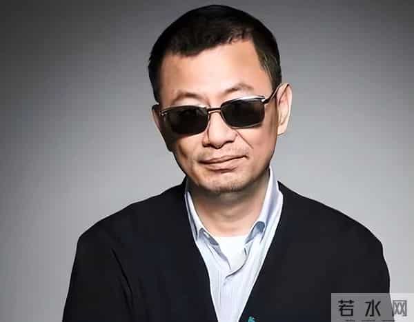 陪睡陪玩只是冰山一角!原来怒斥王家卫的向太,才是真正的局中人