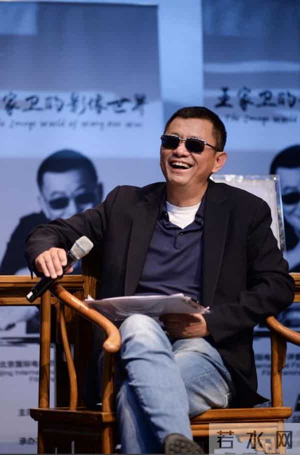 鱼死网破！骗剧本，沉迷日本文化，调侃抗疫人员，王家卫彻底凉凉