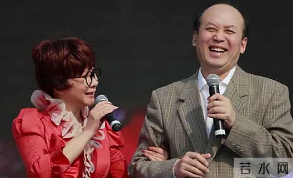 原来他就是蔡明的儿子，39岁才华出众，却是蔡明最大的“心病”