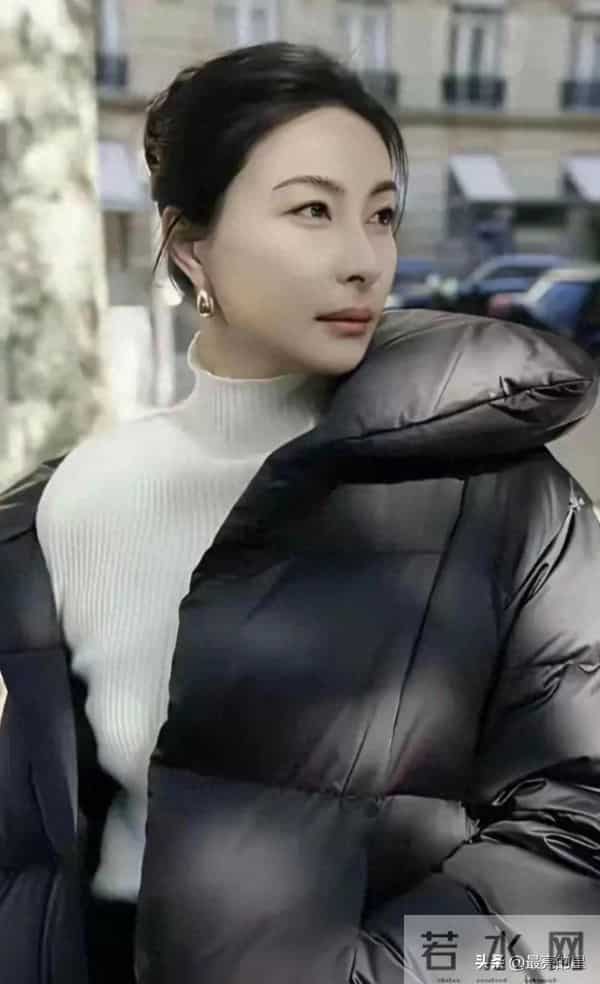 哇塞，郭晶晶美出圈了，这个发型太适合她了，天生自带贵气