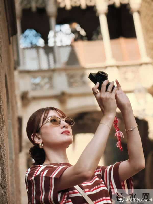 TVB上位小花获好友庆生！去年突然低调大婚，婚后多次被传有孕