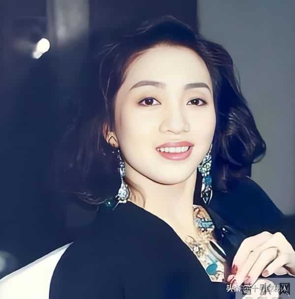 梅艳芳弥留之际,曾屡次吩咐保镖:我死都不会见他们两个人!