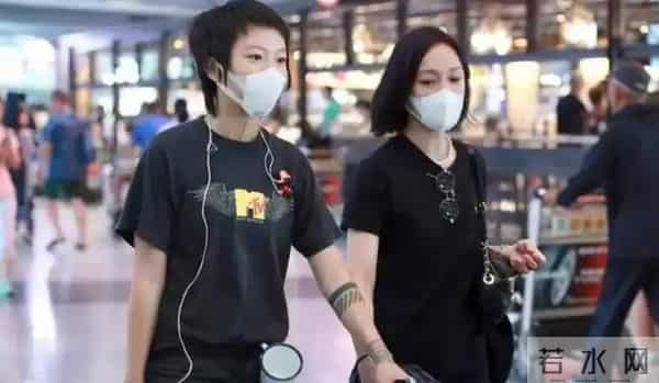 王菲也没想到,“被曝同居”的28岁女儿窦靖童,会走上她的来时路