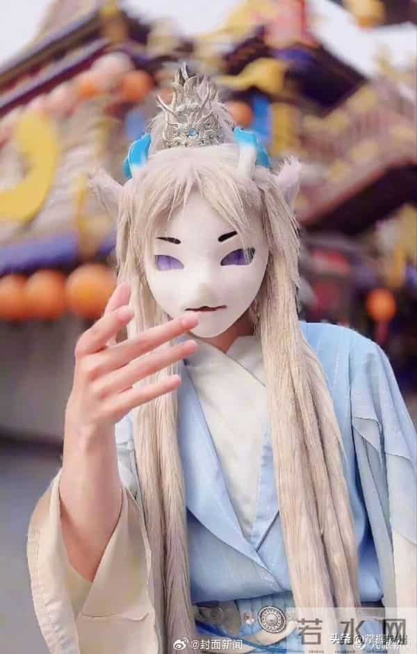 “塌房”演员突然回归,此前因婚内出轨被辞退,本人回应:确实触碰了道德底线,恳请给予改过自新的机会