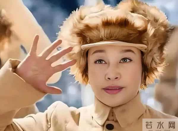 别再闭着眼睛猛夸刘晓庆“年轻”了,她是真的已经老了