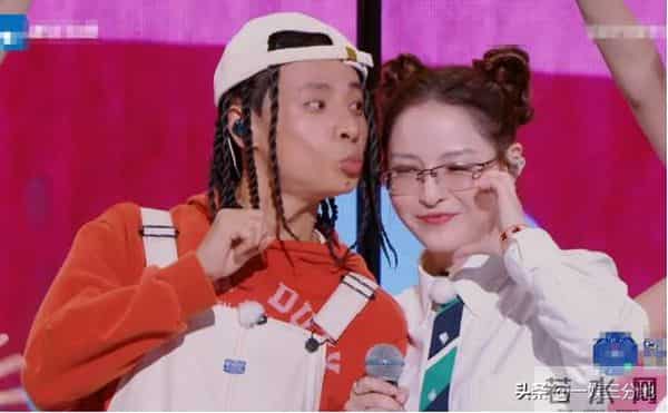 天声一对最敷衍的夫妻,唱歌对口型、拿冠军嘲讽人,陆毅还得恭维