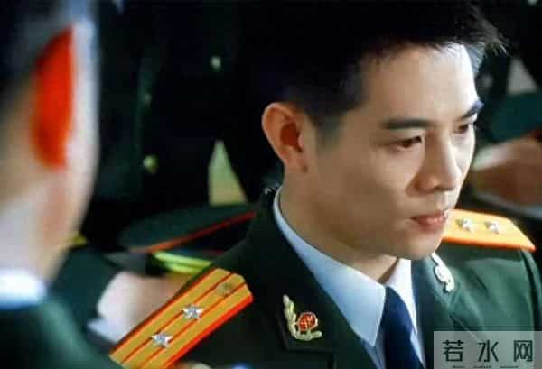 62岁李连杰返老还童，手术后年轻二十岁，生龙活虎就像变了一个人