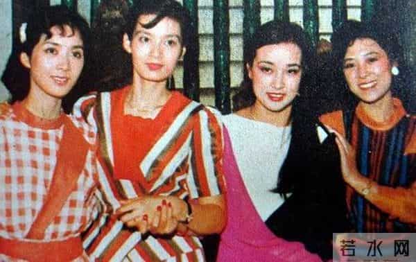 39年后,再看因流氓案“逃往”美国的龚雪,郭德纲说的话终于应验