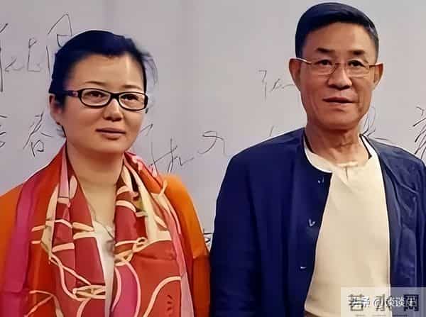演员赵君:离婚22年,前妻嫁给杜淳父亲,他现在的生活状况怎样?
