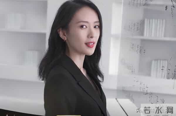 分手22年,40岁的童谣高调官宣喜讯,早已成为张默高攀不起的存在