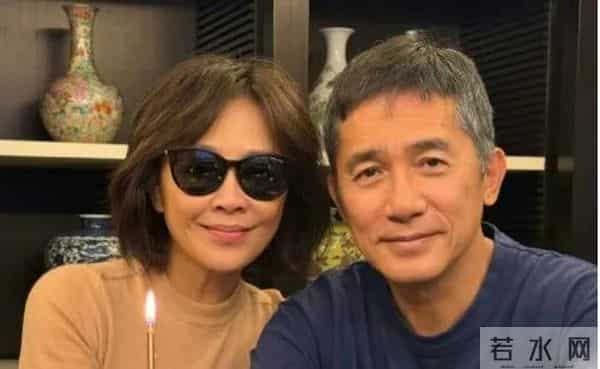 冲上热搜!知名女星携夫喊话淘宝、天猫!最新进展↗